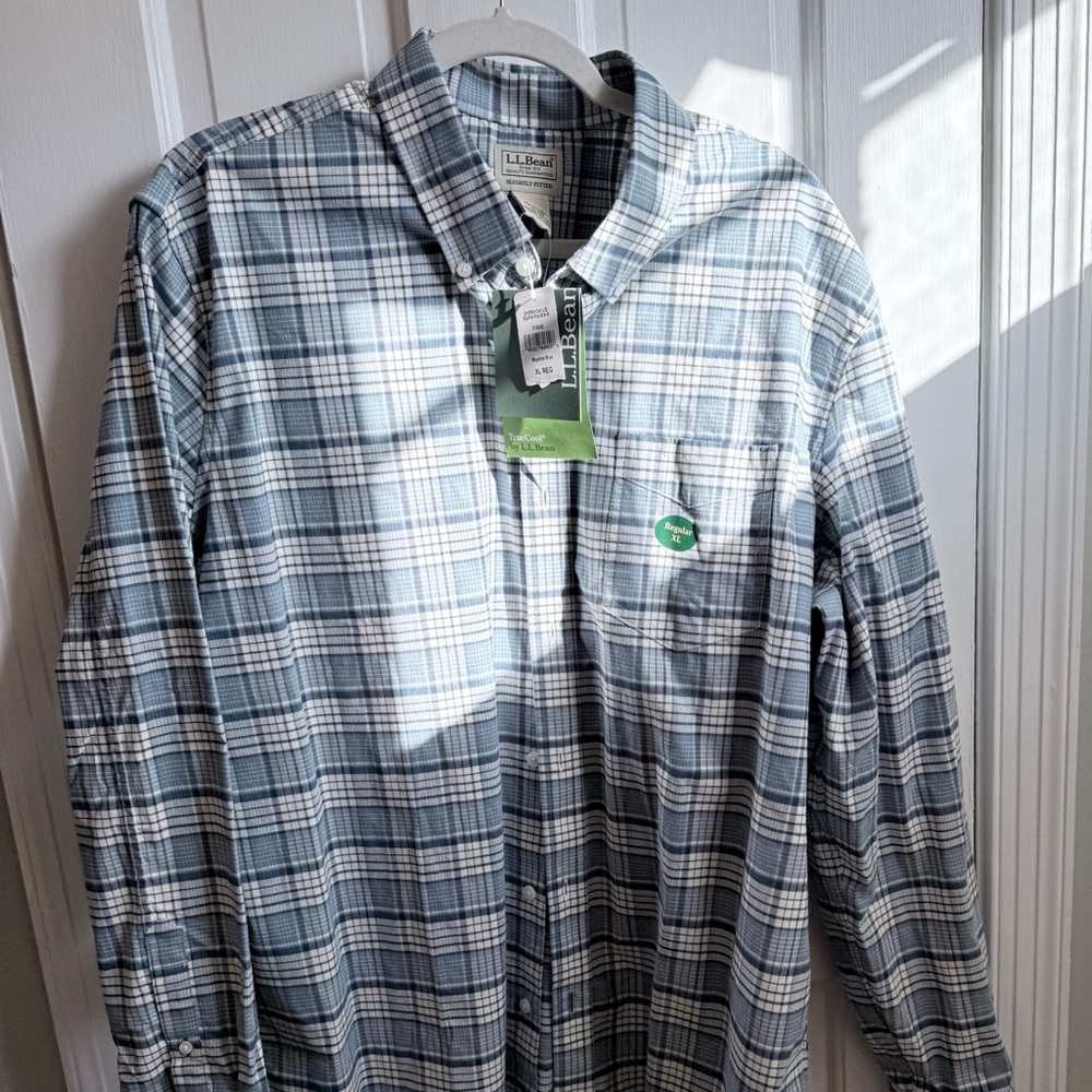 NWT LL Bean TrueCool Bayside Blue XL Slightly Fitted men’s Oxford